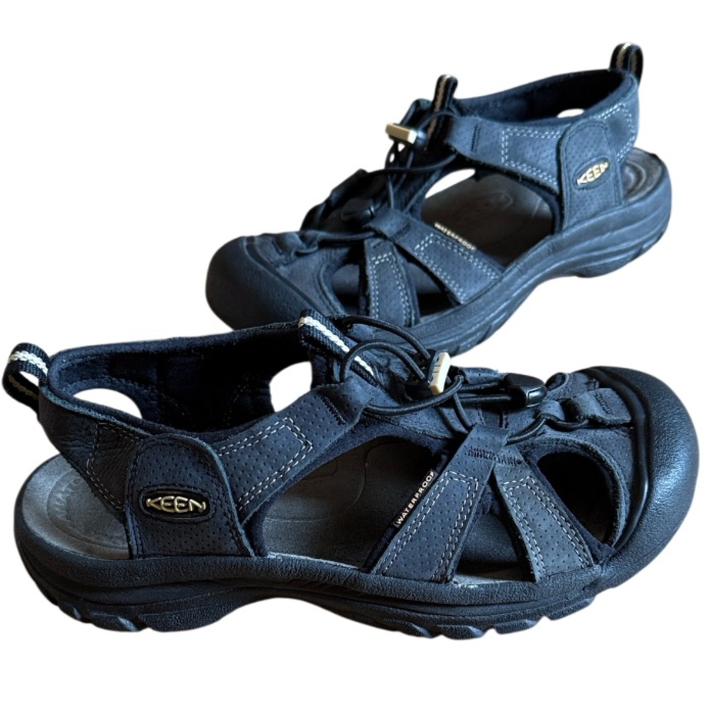 KEEN NEWPORT H2 ATHLETIC SANDALS SZ 7 WATERSHOES PULL LOOPS TOE GUARDS NON SLIP